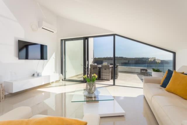 Luxury Apartment Anto With Sea View And Balcony Banjole Εξωτερικό φωτογραφία